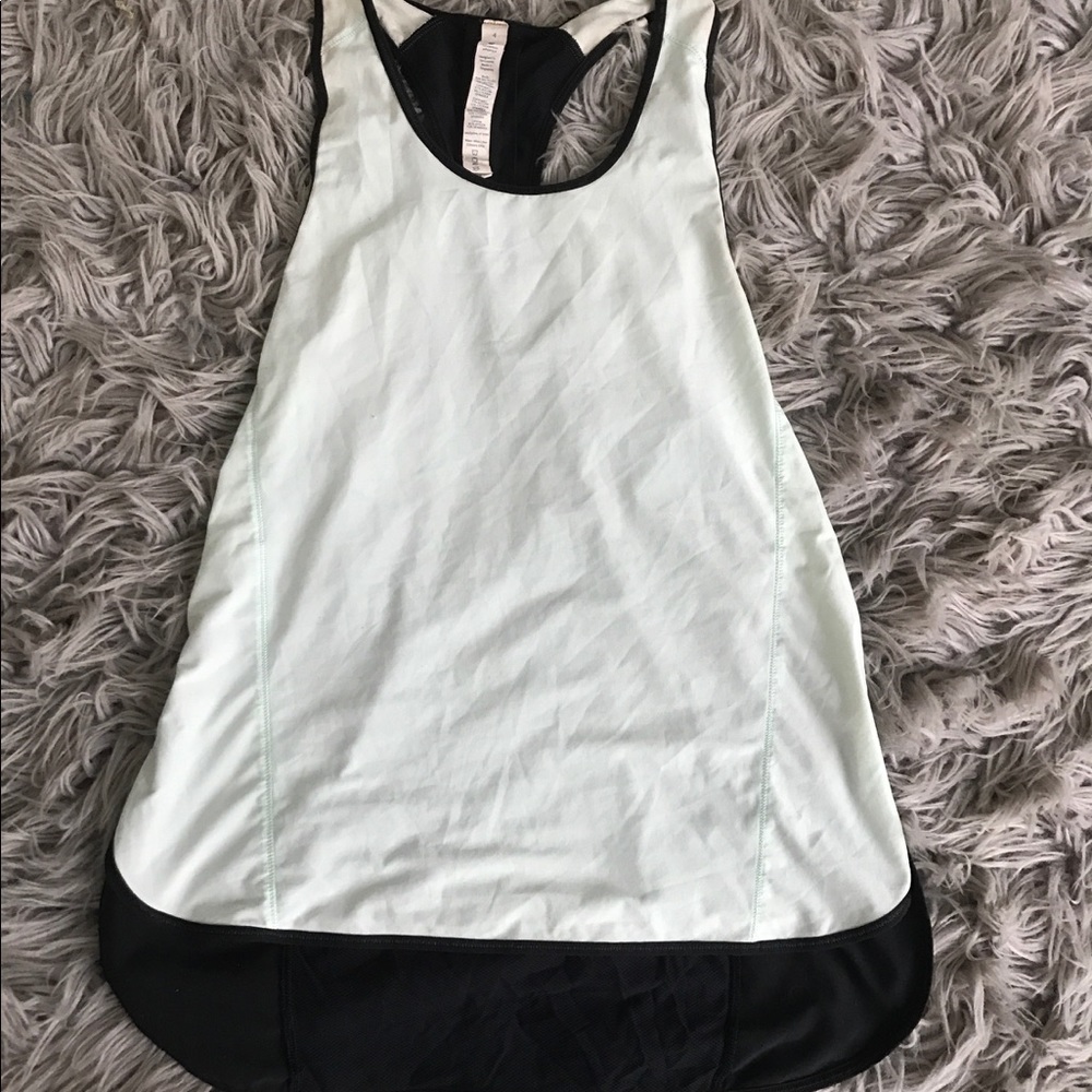 Lululemon tank